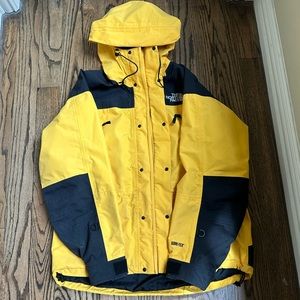 The North Face Gortex Mountain Jacket